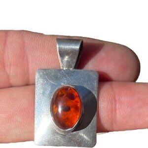 Vintage Native navajo WS 925 sterling silver Signed Amber pendant Sz 1.5”